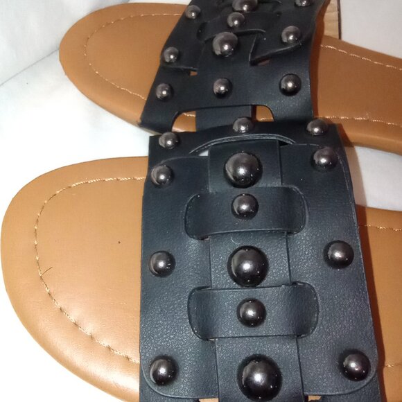 Maurices Black Studded Hallie Slip On Sandals Wmoen's Size 9/10W - Picture 4 of 6